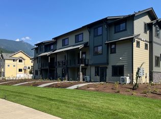 1287 Waterfall Way SE, North Bend, WA