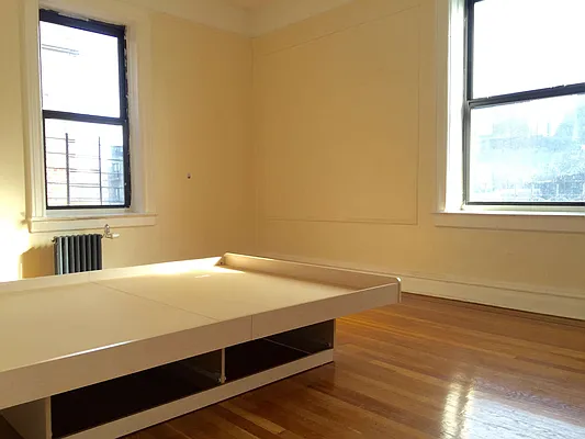 Rented by BRICK & GALO REALTY CORP | media 21