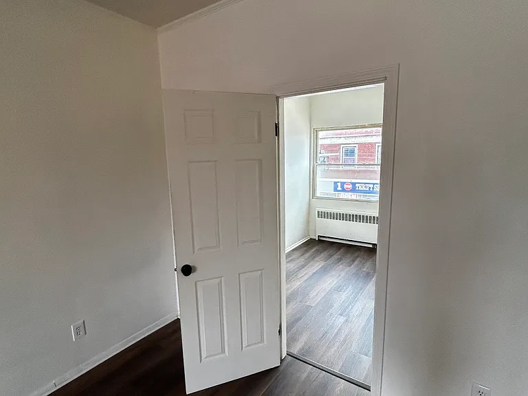 3345 Harrison Ave #1 — Photo 2