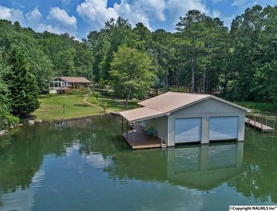 1040 Pine Island Cir, Scottsboro, AL, 35769