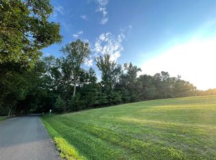 19 Old River Rd, Scottsville, KY 42164