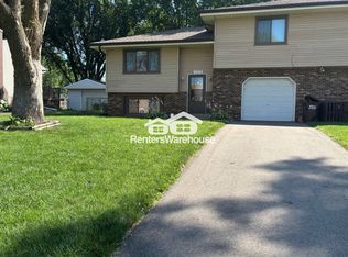 4105 Gershwin Ave N, Saint Paul, MN 55128