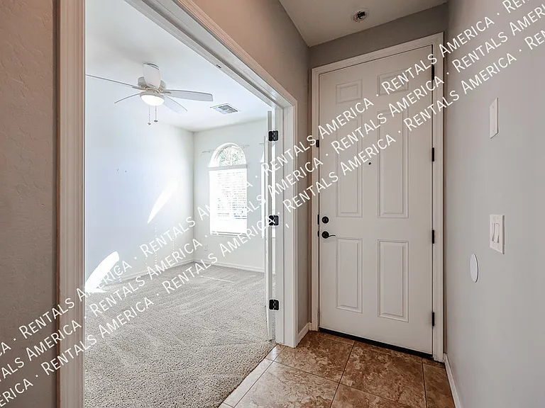 41192 W Rio Bravo Dr — Photo 7