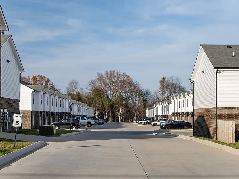 ARTE Luxury Townhomes — Photo 19
