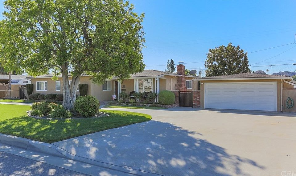 1st image of 1010 E Meda Ave