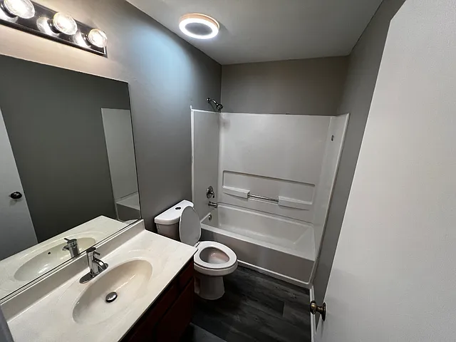 443 Rachel Cir — Photo 18