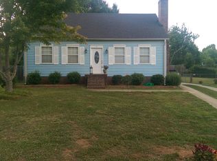 6 Parkstone Ct, Greenville, SC 29609