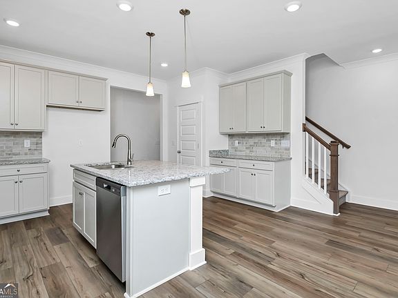 6th image of this home