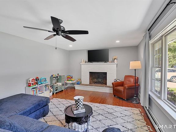 3rd image of 87 Grand View Terrace