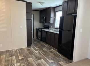 158 Washington St, Belleville, MI 48111