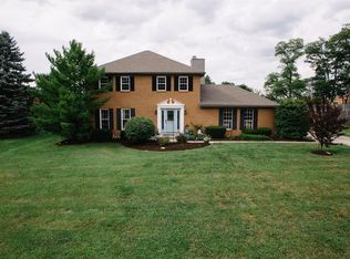 5266 Chapel Ln, Mason, OH 45040