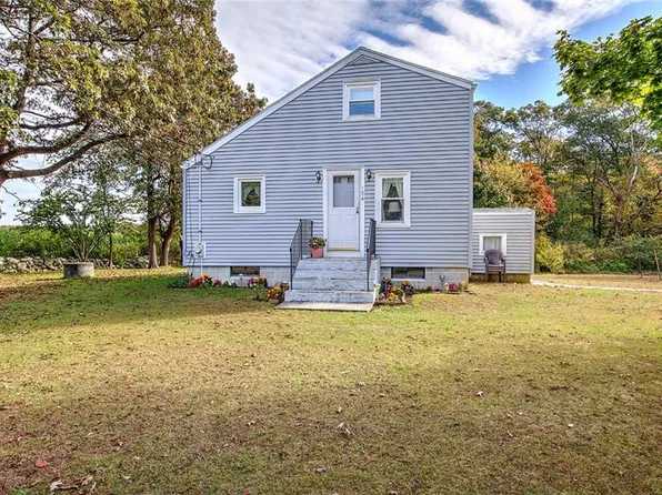 154 Old Pine Hill Rd, Westport, MA 02790