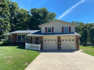 2045 Farmbrook Dr, Lexington, OH 44904