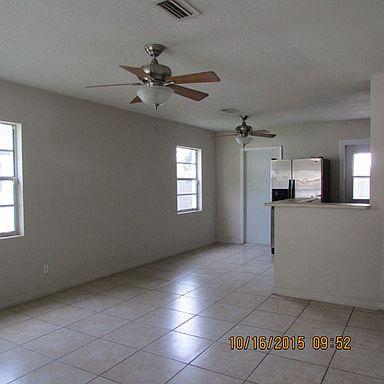 3rd image of 7519 Mandarin Dr