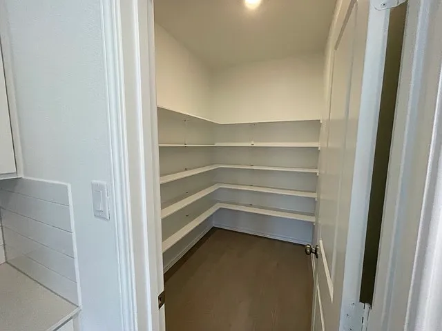 107 Bertram Oaks Dr — Photo 6