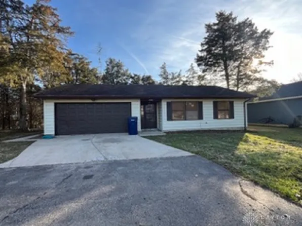 777 Lakengren Dr, Eaton, OH 45320