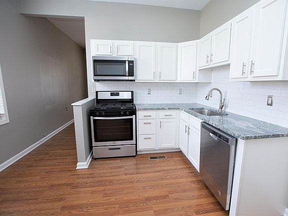 3rd image of 1492 S Shelby St #1