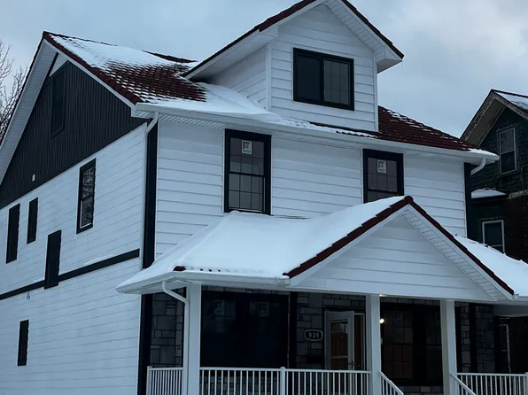 939 Webb St, Detroit, MI 48202