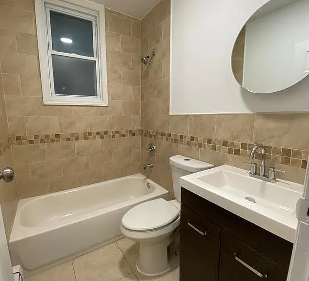 90 W 20th St #A — Photo 1