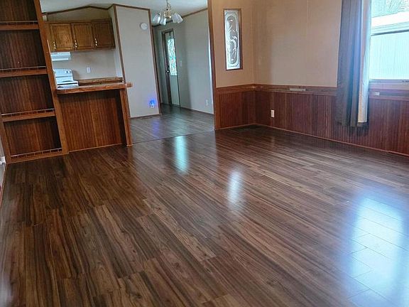 5th image of 1024 Warm Spring Rd Trailer 88