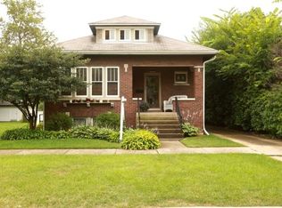 9143 Sheridan Ave, Brookfield, IL