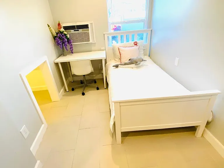2924 Van Buren Pl — Photo 15