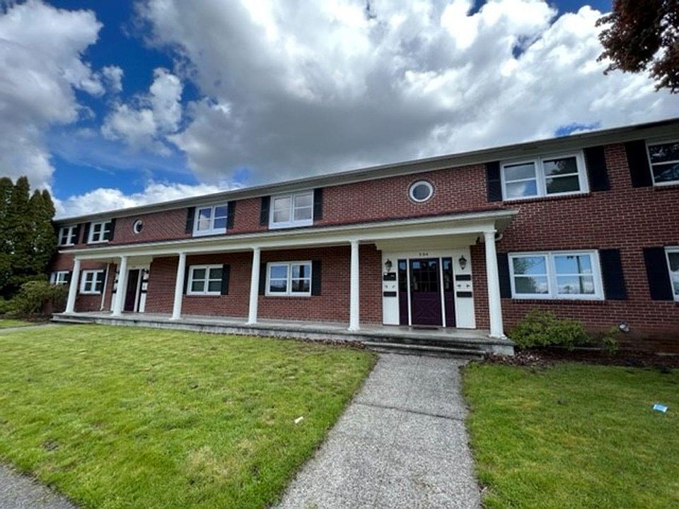 1st image of 808 Columbia Ave APT 8