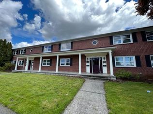 808 Columbia Ave APT 8, Marysville, WA 98270
