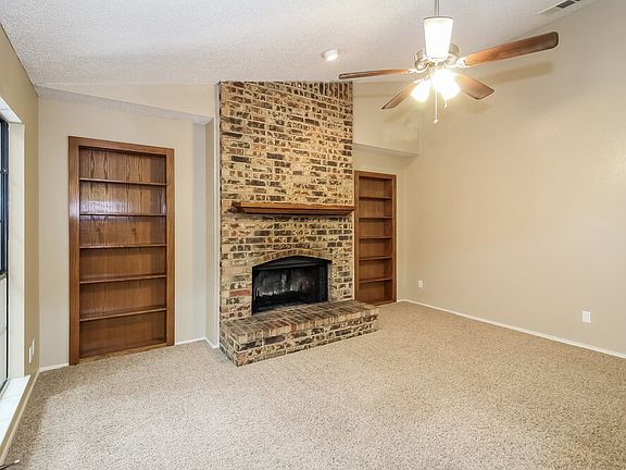 3rd image of 1037 Eagle Ct