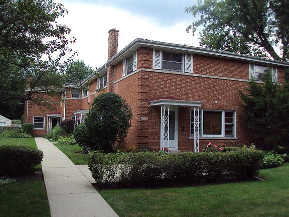 2nd image of 1814 Oakton St