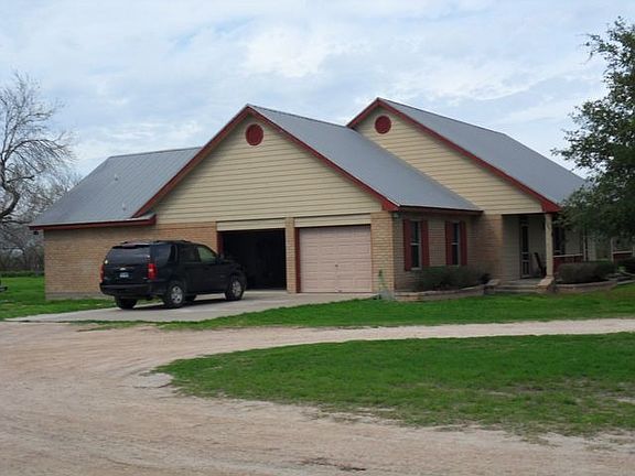 2nd image of 343 N Fm Road 772