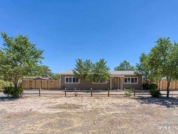 3rd image of 2570 Winnemucca St