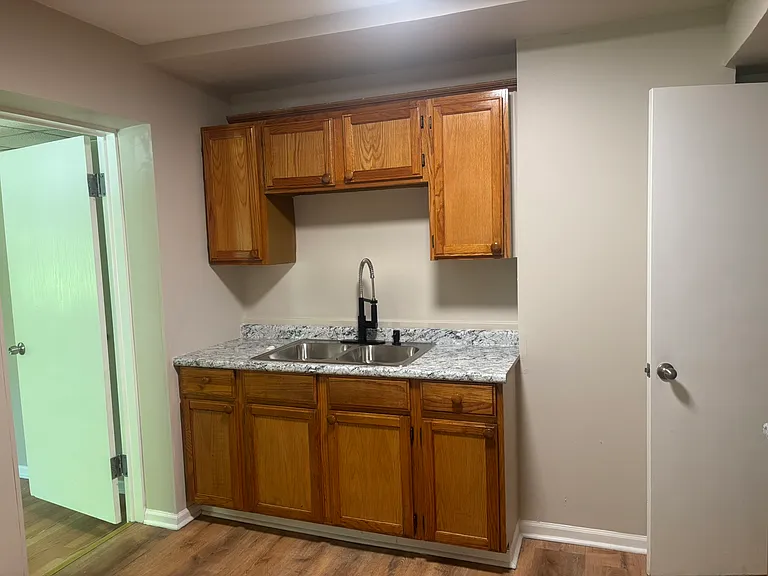 9752 S Chappel Ave — Photo 6