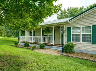 559 Winstead Rd, Quebeck, TN 38579