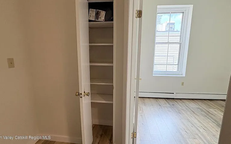 346 Warren St #2 — Photo 9