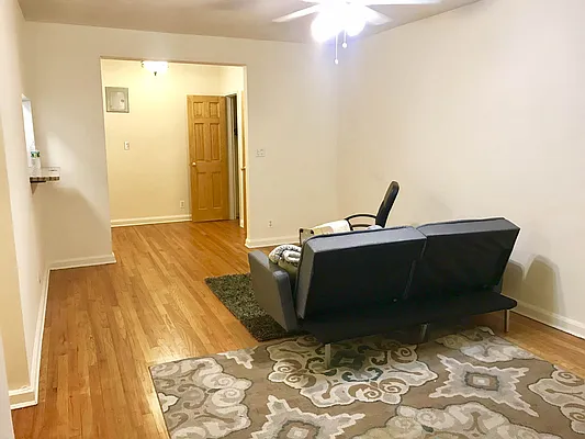 Rented by Voro, LLC | media 21