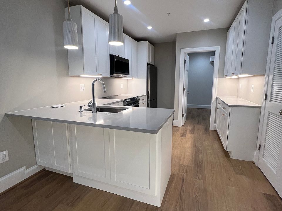 Brand new kitchen with all new appliances, including dishwasher, convection oven and microwave.