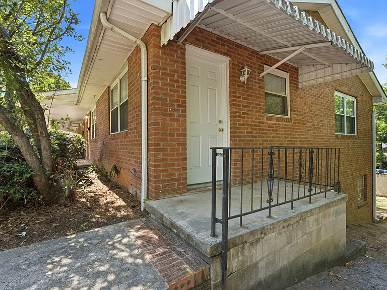 3019 Longleaf Rd — Photo 24