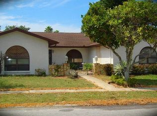 8923 Bermuda Ln, Port Richey, FL 34668