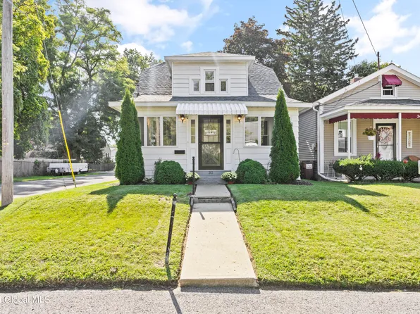 32 Madison Avenue, Albany, NY 12205