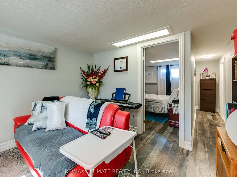 5 Burrard Rd #LOWER — Photo 12
