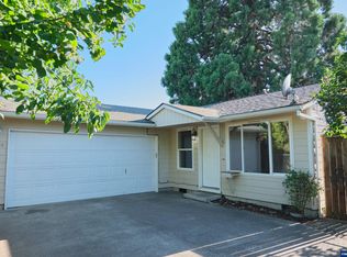 3016 Starr Ct NE, Salem, OR 97301