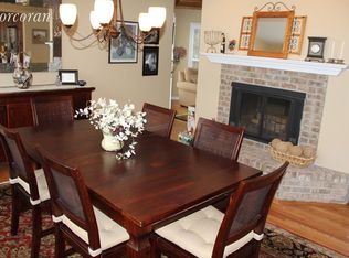 70 Sebonac Inlet Rd, Southampton, NY 11968