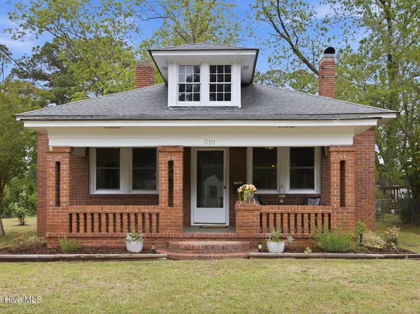 316 N Charlotte Street, Washington, NC 27889