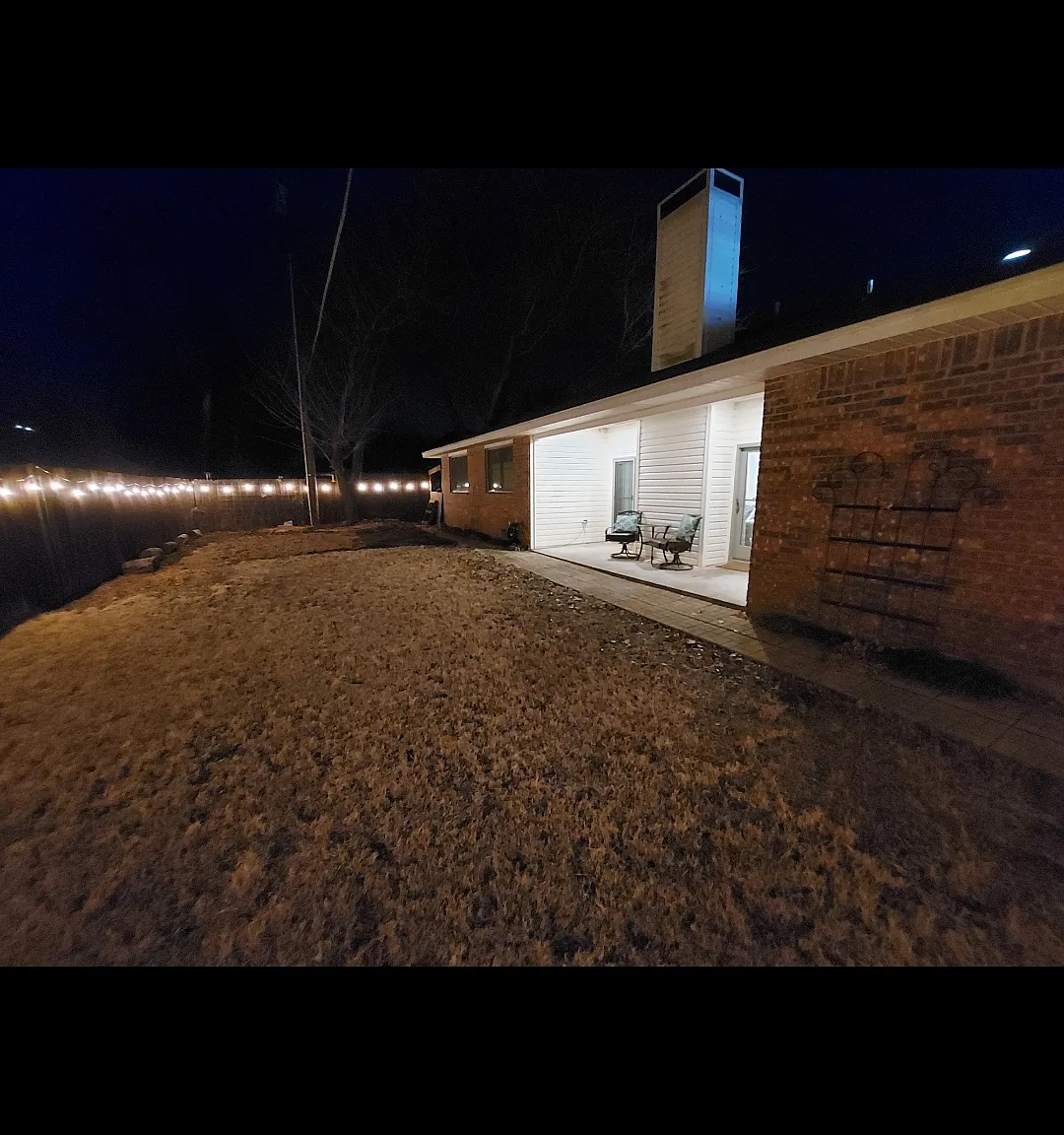 3 bed, 1600 sqft, $2,400 — Photo 3