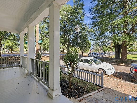 4th image of 521 Catherine St