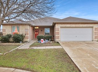 519 Zachum Dr, Arlington, TX 76002