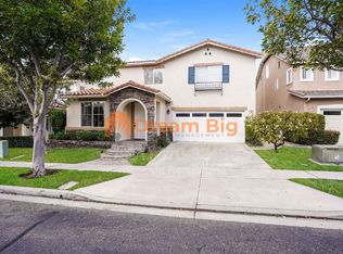 30 Amberhill, Irvine, CA 92602