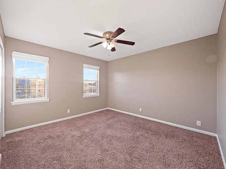 Huntley Ridge Townhomes — Photo 12