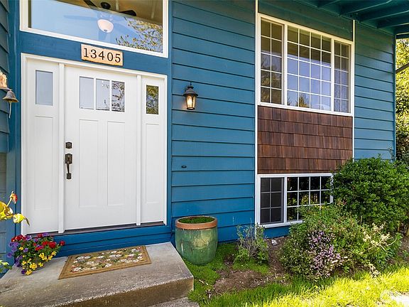 3rd image of 13405 115th Avenue NE